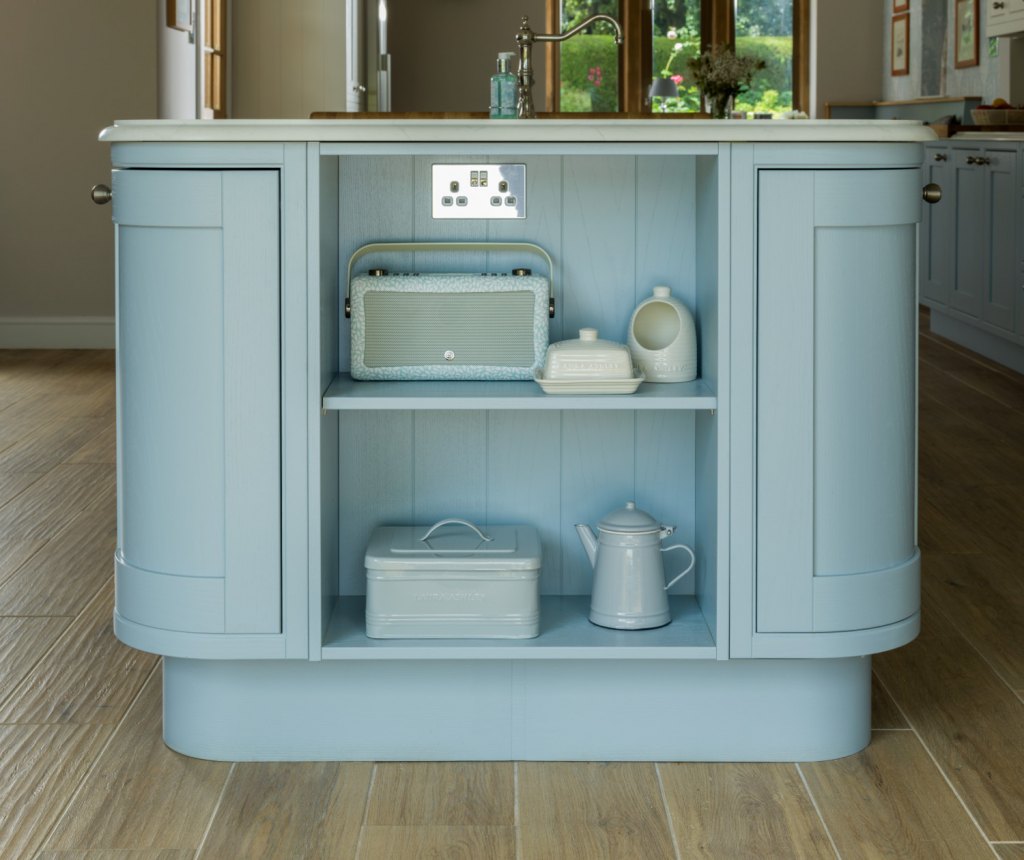Helmsley in French Grey & Chalk White - Laura Ashley Kitchens