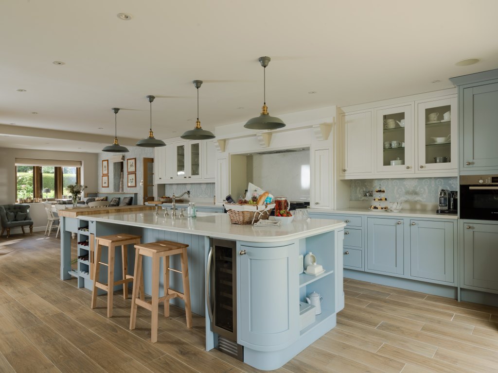 Helmsley in French Grey & Chalk White - Laura Ashley Kitchens